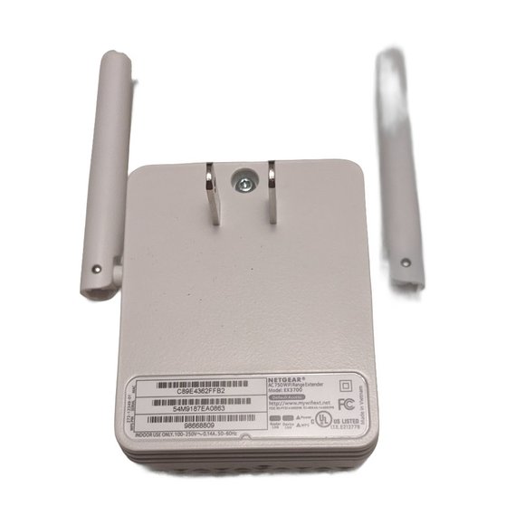 NETGEAR AC750 EX3700 Wireless Dual Band Fastlane Technology Range Extender - Picture 3 of 4